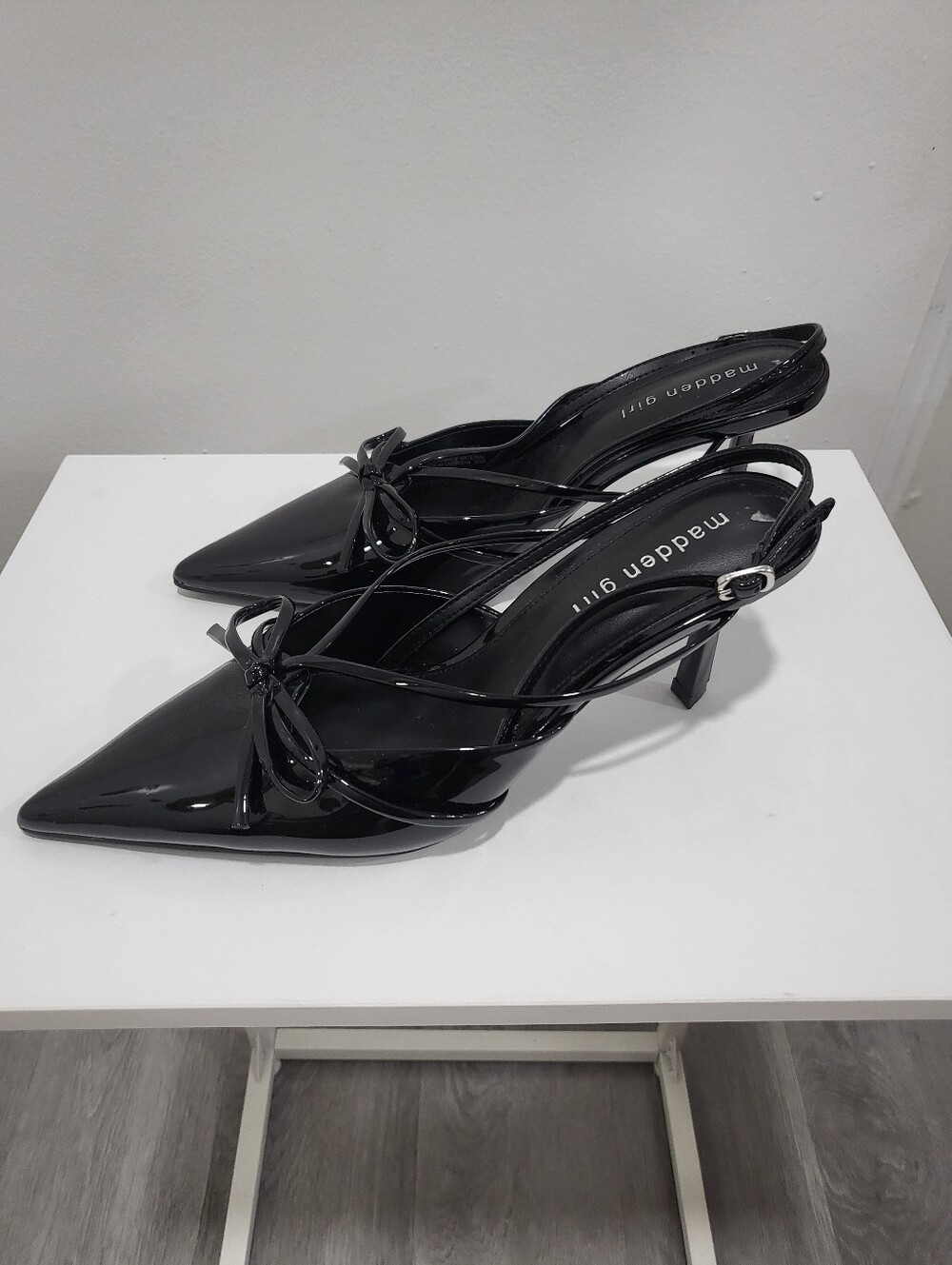 Madden Girl Black Patent Strappy Kitten Heels - Size 9